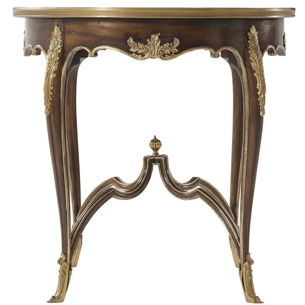 Photo The Slender Elegance Table