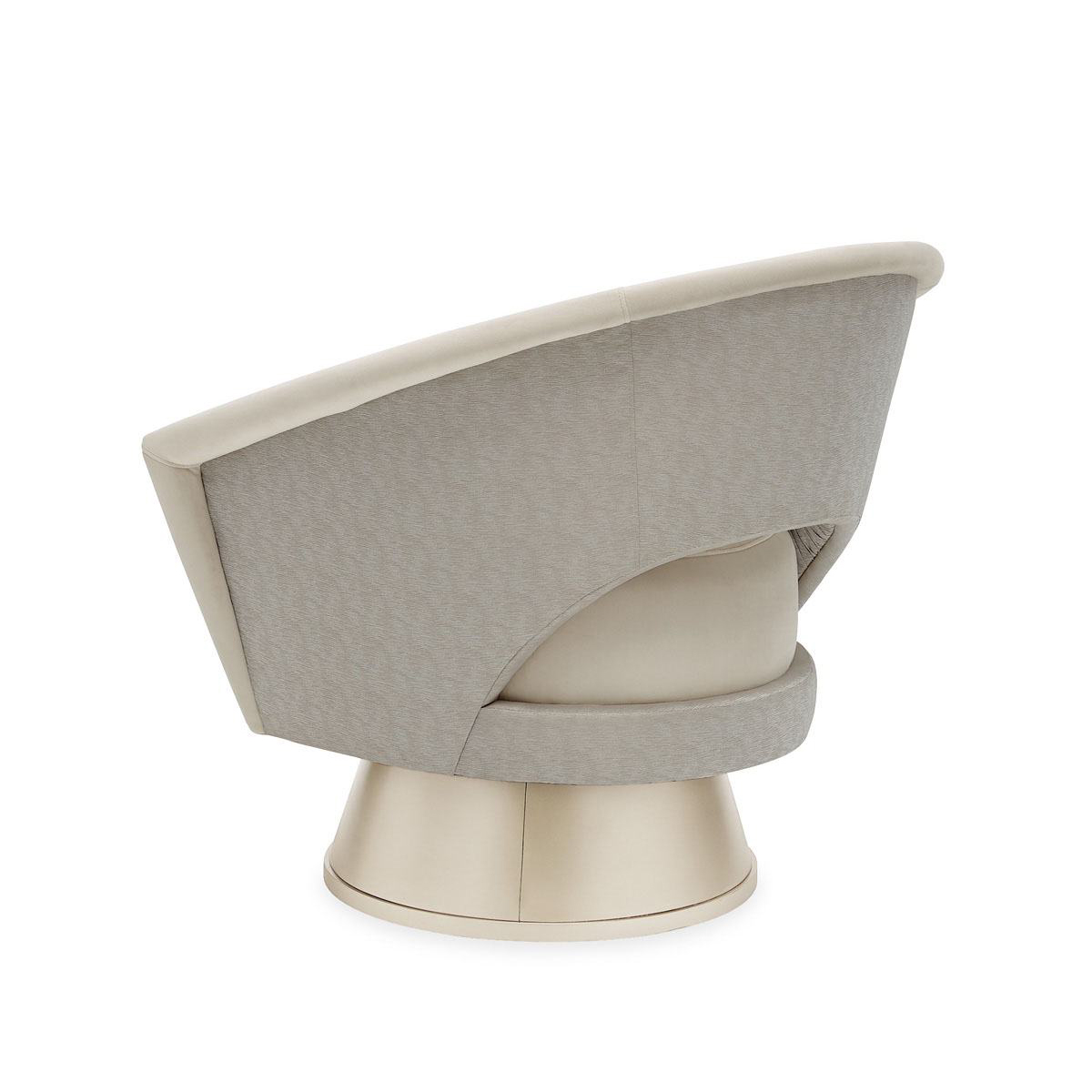 Photo A Com-Pleat Chair Turn Around