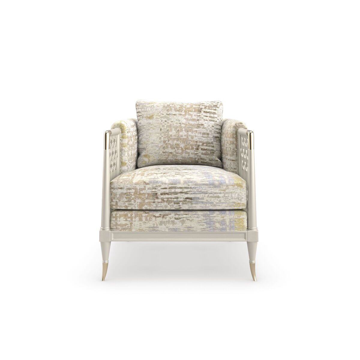 Photo Lattice Entertain You Chair