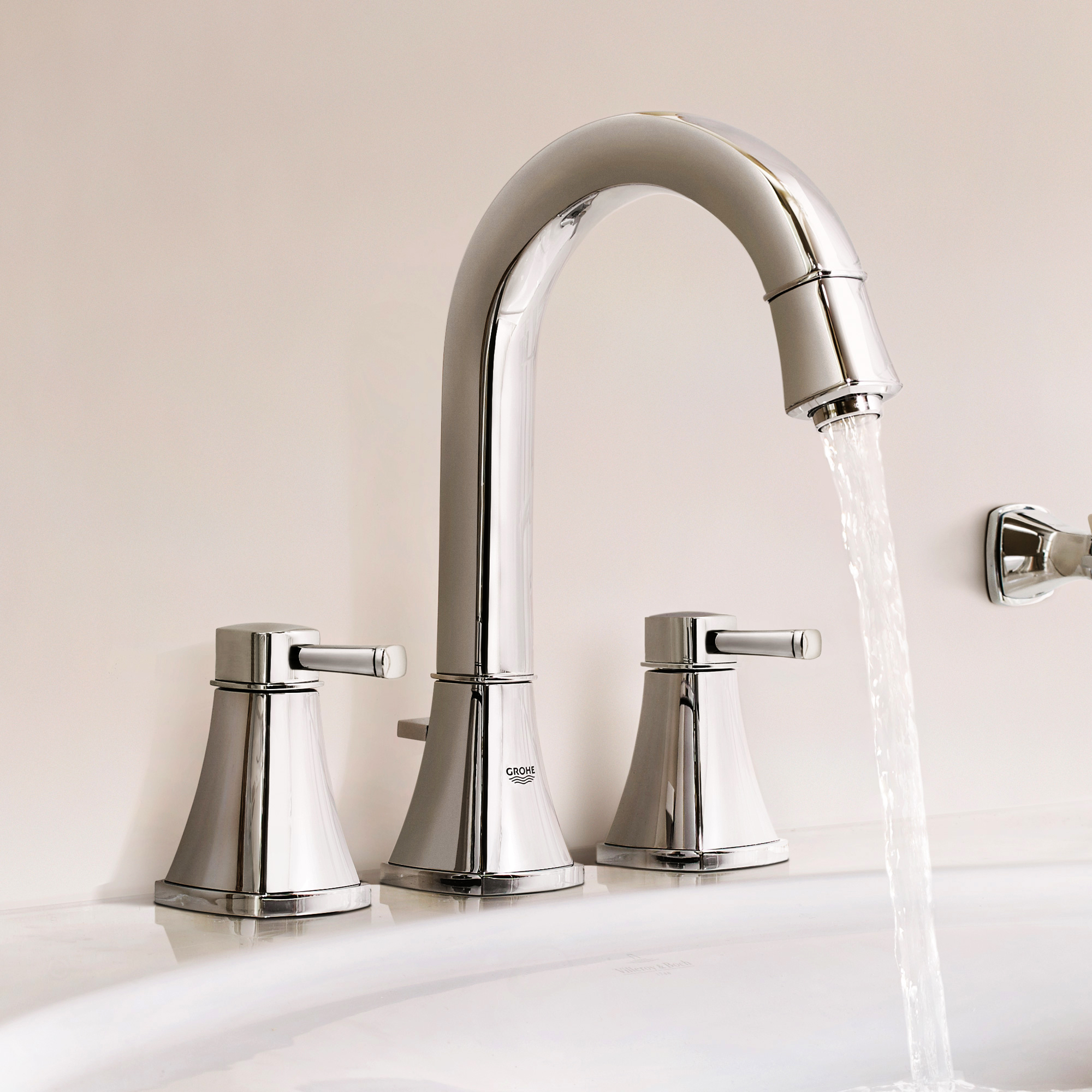 Photo Grohe Grandera 20389000 sink mixer
