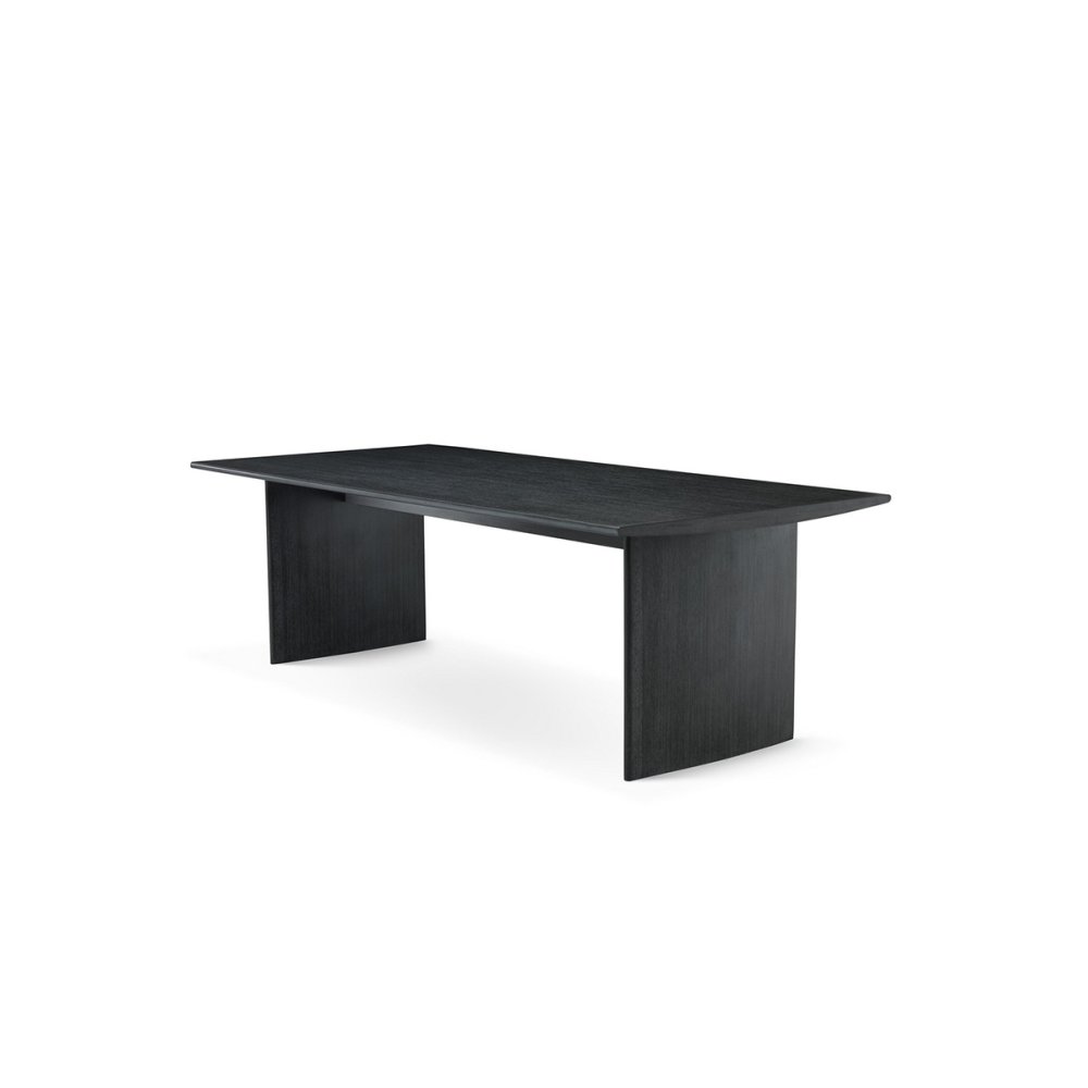 Photo Tricia dining table