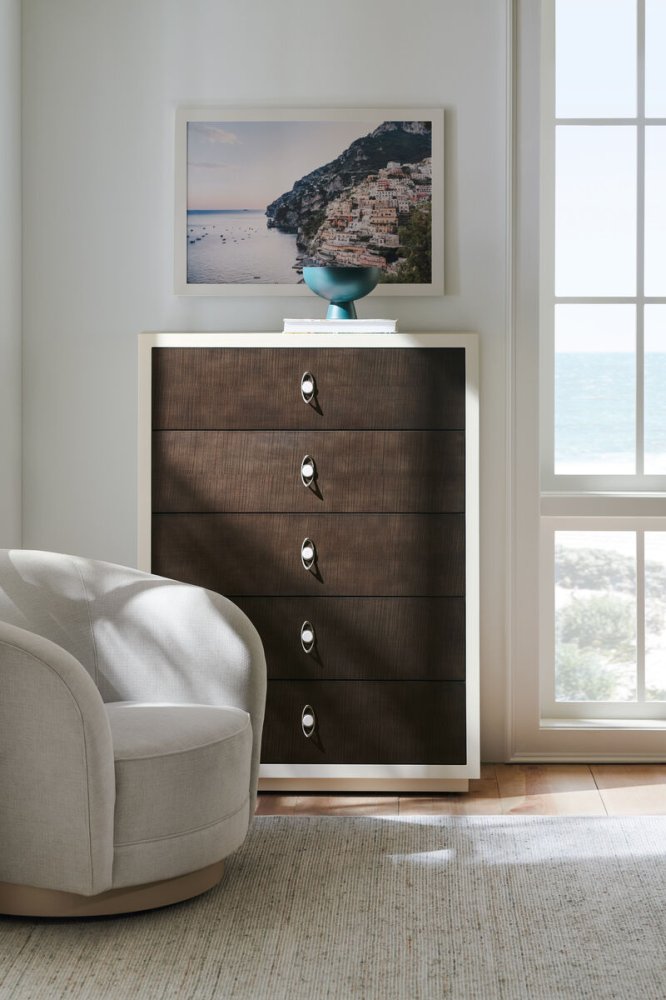 Photo High Contrast dresser