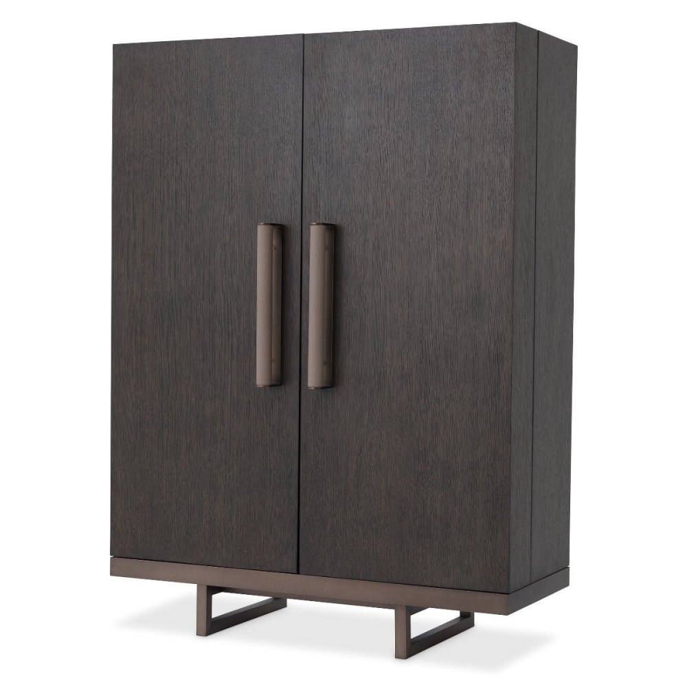 Photo Harrison Bar Closet