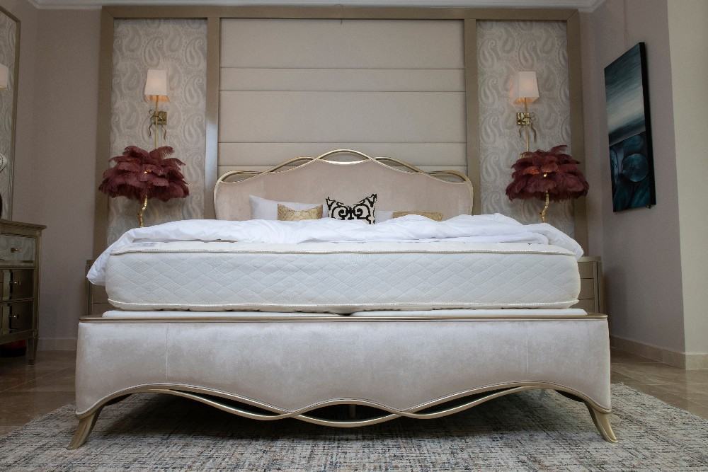 Photo King Size mattress