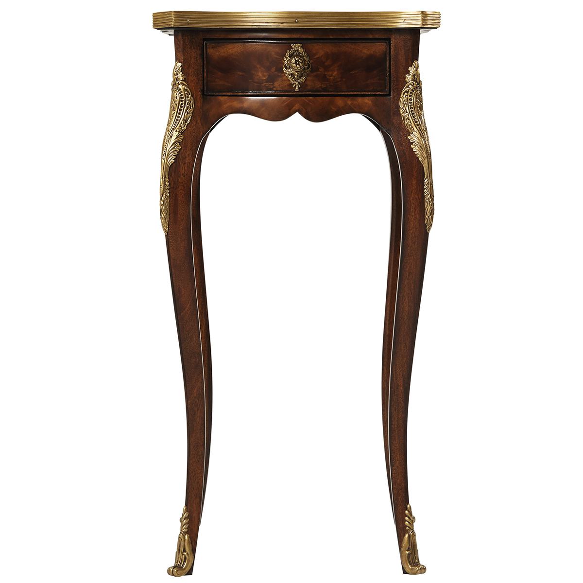 Photo The side table of the 18th Century Style