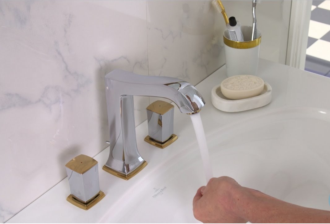 Photo hansgrohe METROPOL CLASSIC 31304090 sink mixer