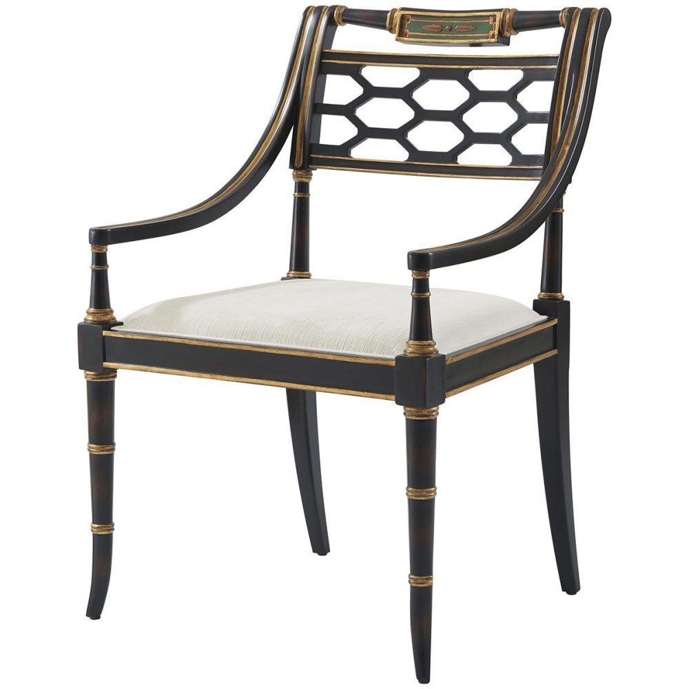 Photo Sophy's chair (with armrests)