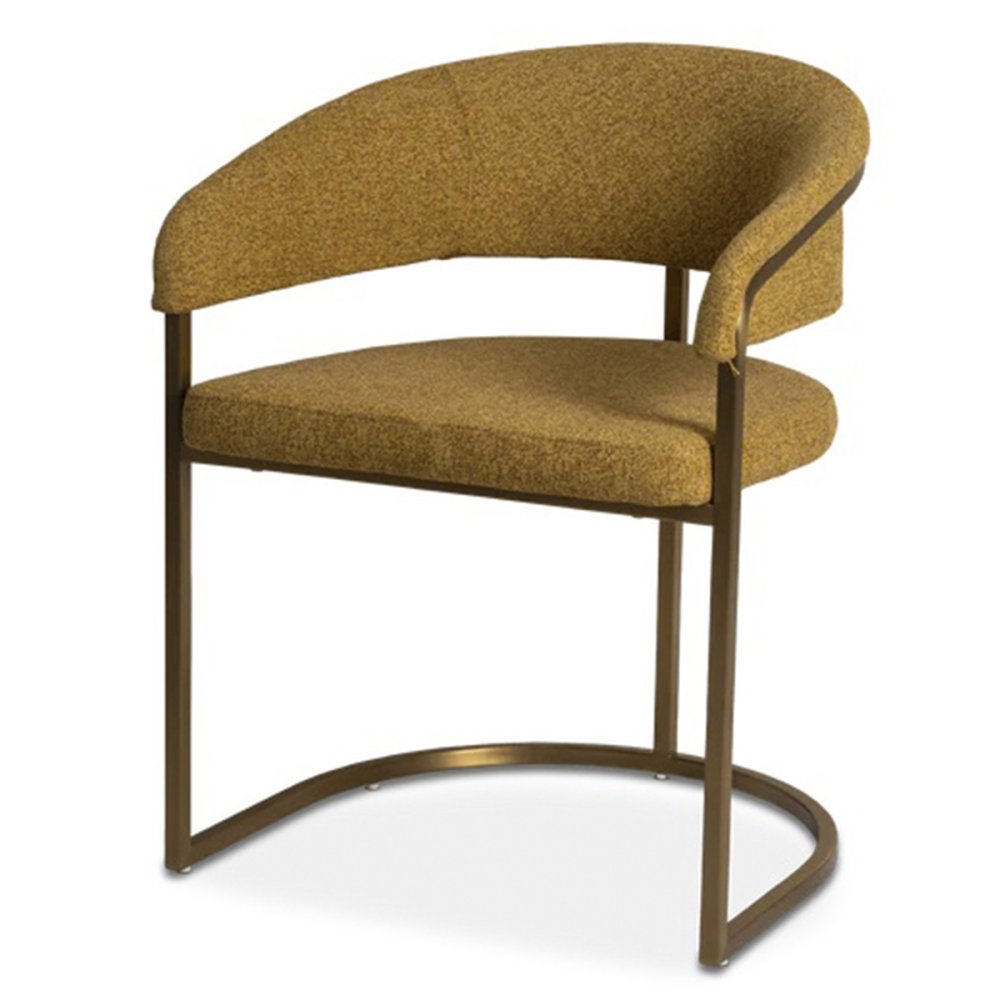 Photo Nikolai Fennelseed Chair