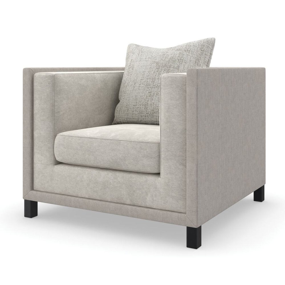 Photo Tuxedo chair
