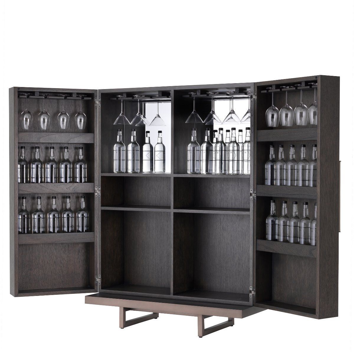 Photo Harrison Bar Closet