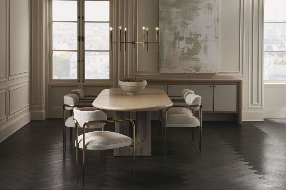 Photo Emphasis sliding dining table