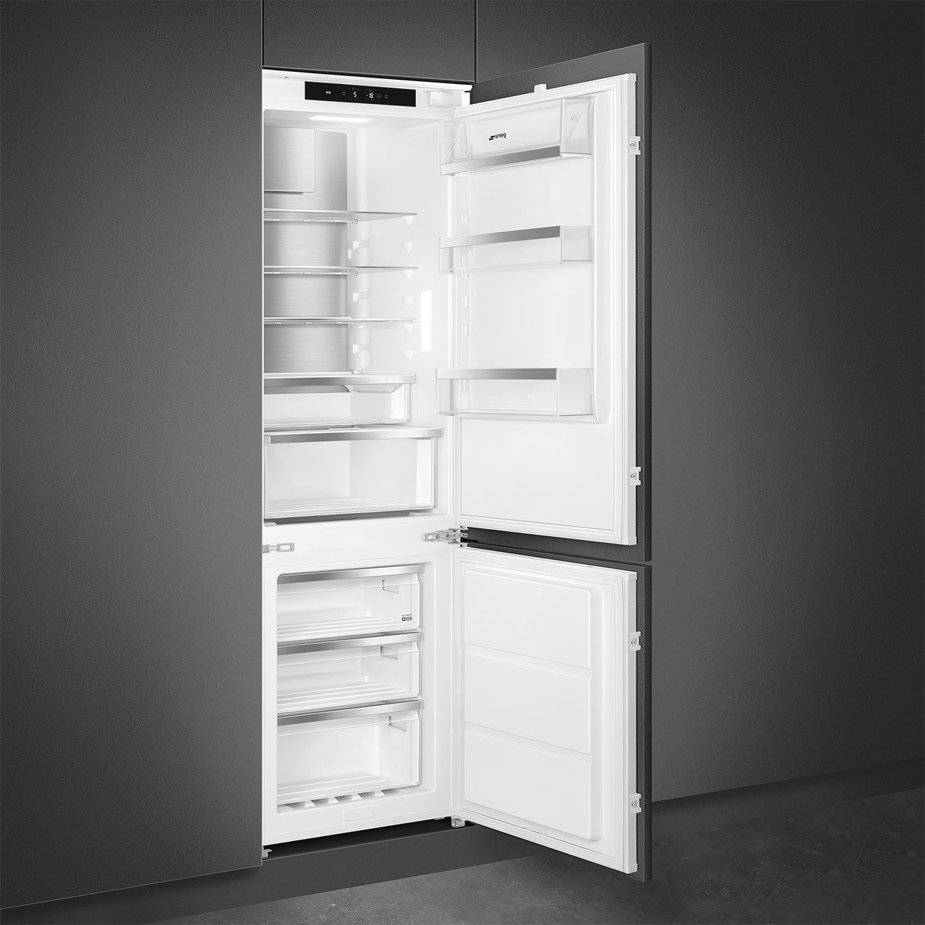 Photo Refrigerator Smeg C9174TN5D