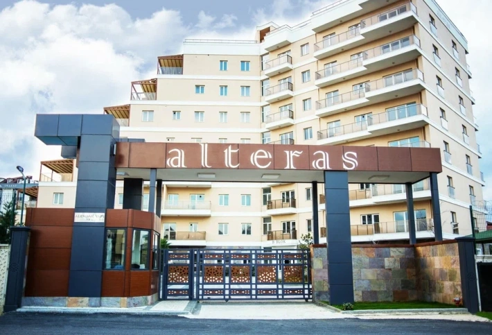 Alteras