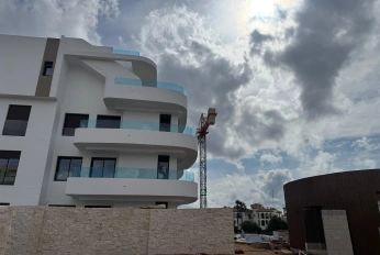 Apartment in a new building Apartments in Orihuela a few minutes walk from the beach