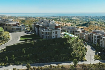 Apartment in a new building Apartments overlooking the lake in a country club in Benaavis