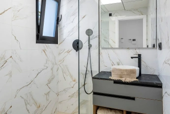 Apartment in a new building Modern apartments in Guardamar del Segura with a communal pool