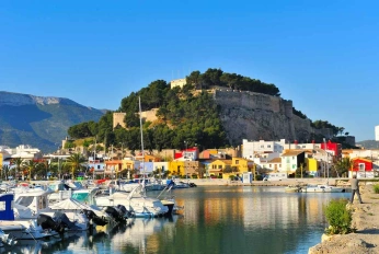 Apartment in a new building Ready to move apartment near the beach in Denia