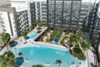 Azizi Beach Oasis