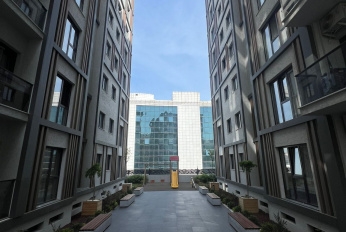 Club residential complex in the central district