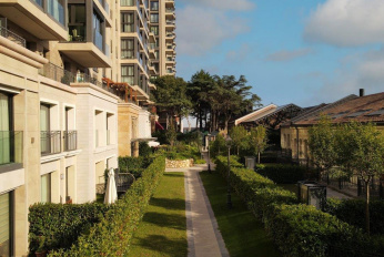 Elite residential complex with rich infrastructure