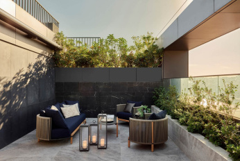 Luxury class residences with hotel service