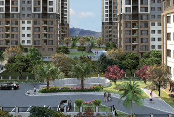 Modern family complex with extensive infrastructure