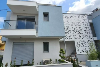 Residential complex Bomo Nikiti Apartments