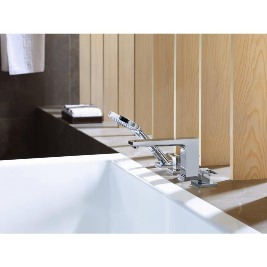 Photo Mixer on board the bath hansgrohe Metropol 74552000