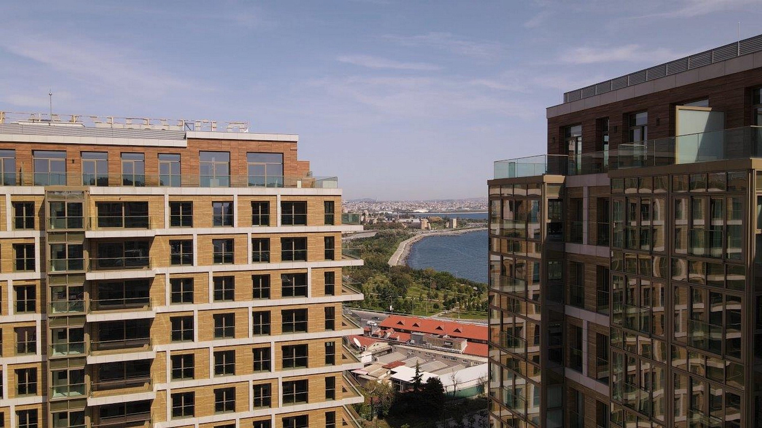 Elite residential complex with rich infrastructure