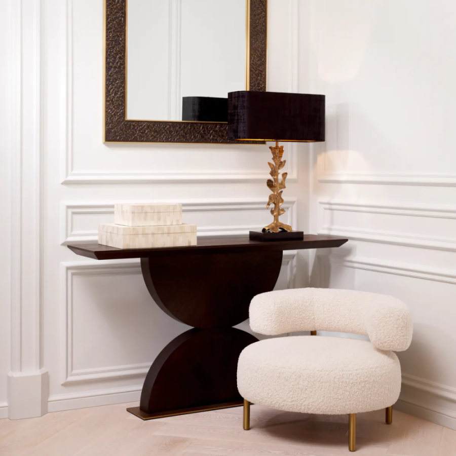 Photo Thompson chair
