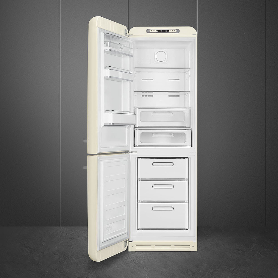 Photo Smeg FAB32LCR5 refrigerator