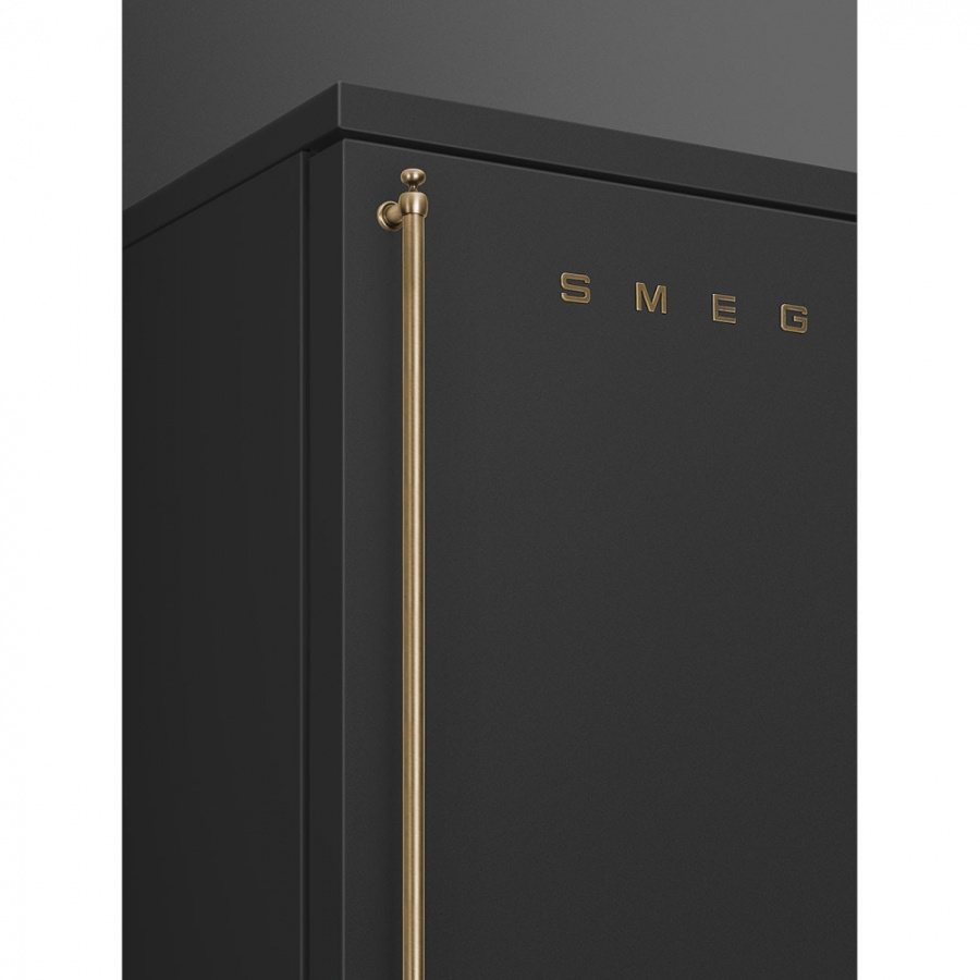 Photo Smeg FA8005LAO5 refrigerator