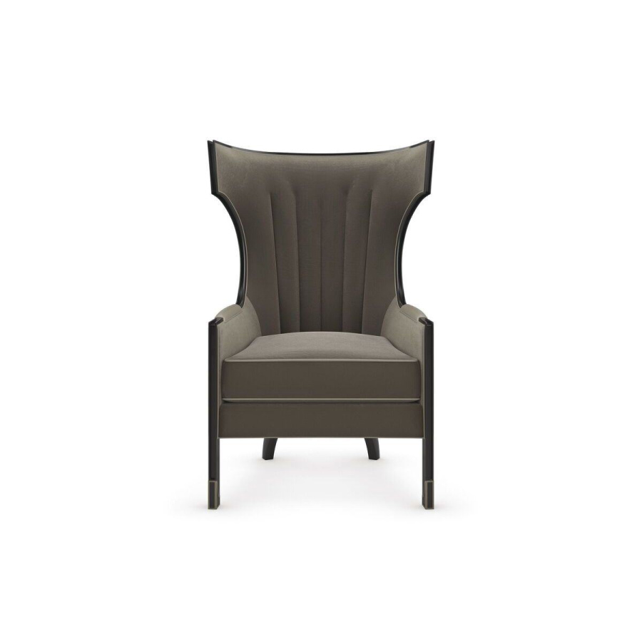 Photo Wing Tip chair