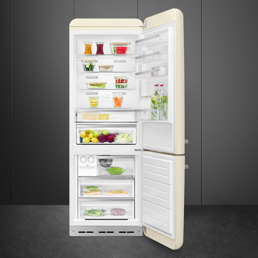 Photo Smeg FAB38RCR5 refrigerator