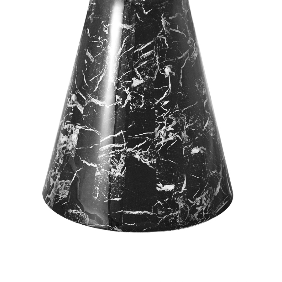 Photo Turner dining table (black)
