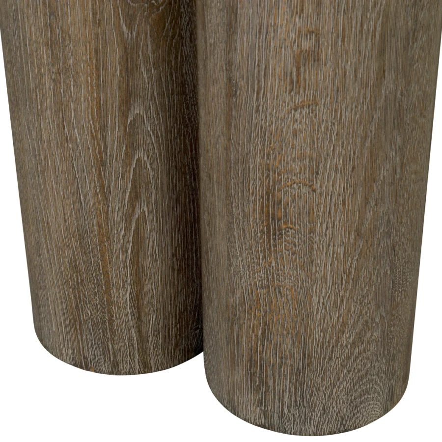 Photo Lindbrook console