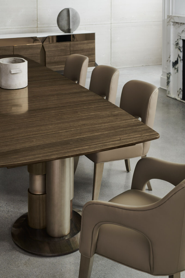 Photo La Moda dining chair