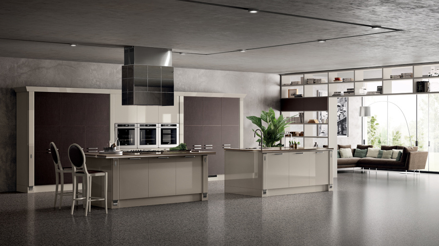 Photo Scavolini Exclusiva kitchen 365 by 270 cm