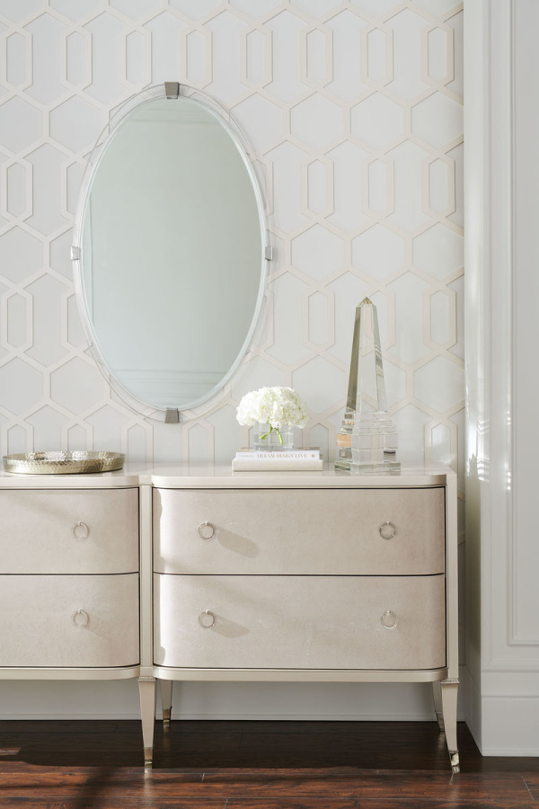 Photo His or Hers dresser
