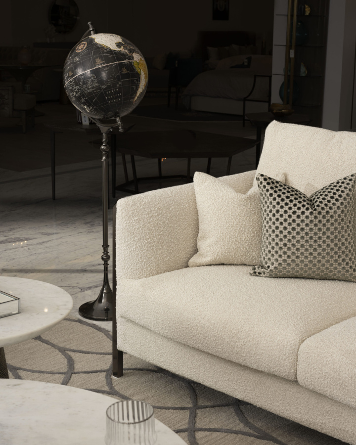 Photo Tristan L sofa