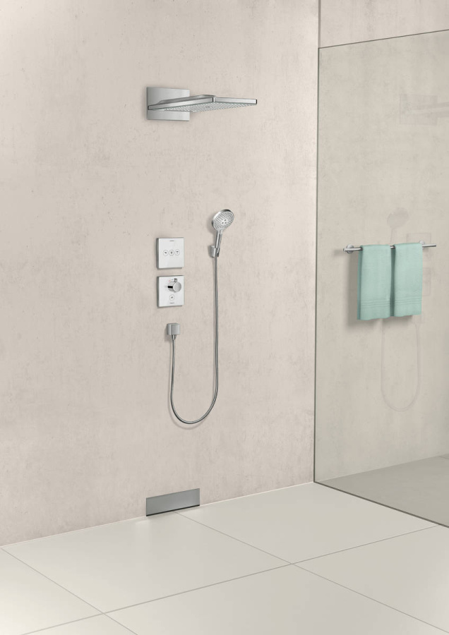 Photo Thermostatic shower mixer hansgrohe ShowerSelect 15735600