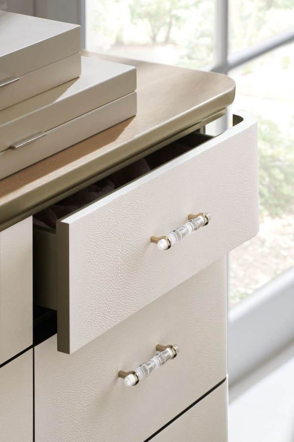 Photo Dreamy's dresser