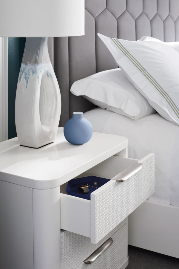 Photo Touch Base bedside table