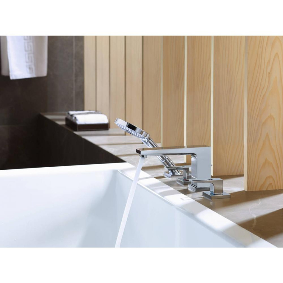 Photo Mixer on board the bath hansgrohe Metropol 74552000