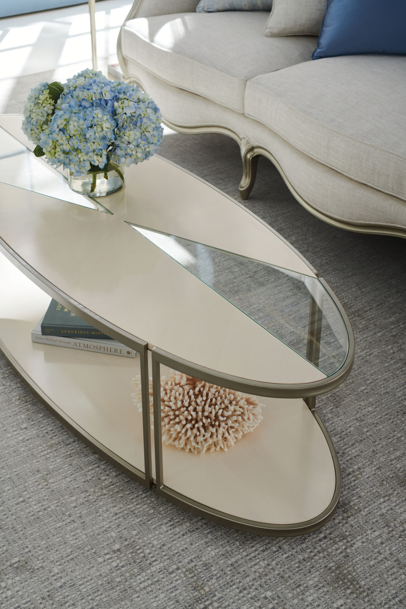 Photo Special Invitation Couch