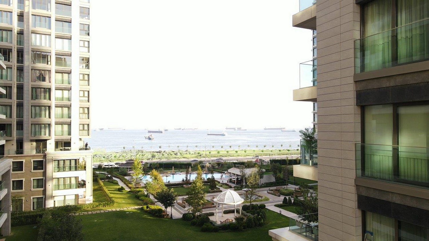 Elite residential complex with rich infrastructure