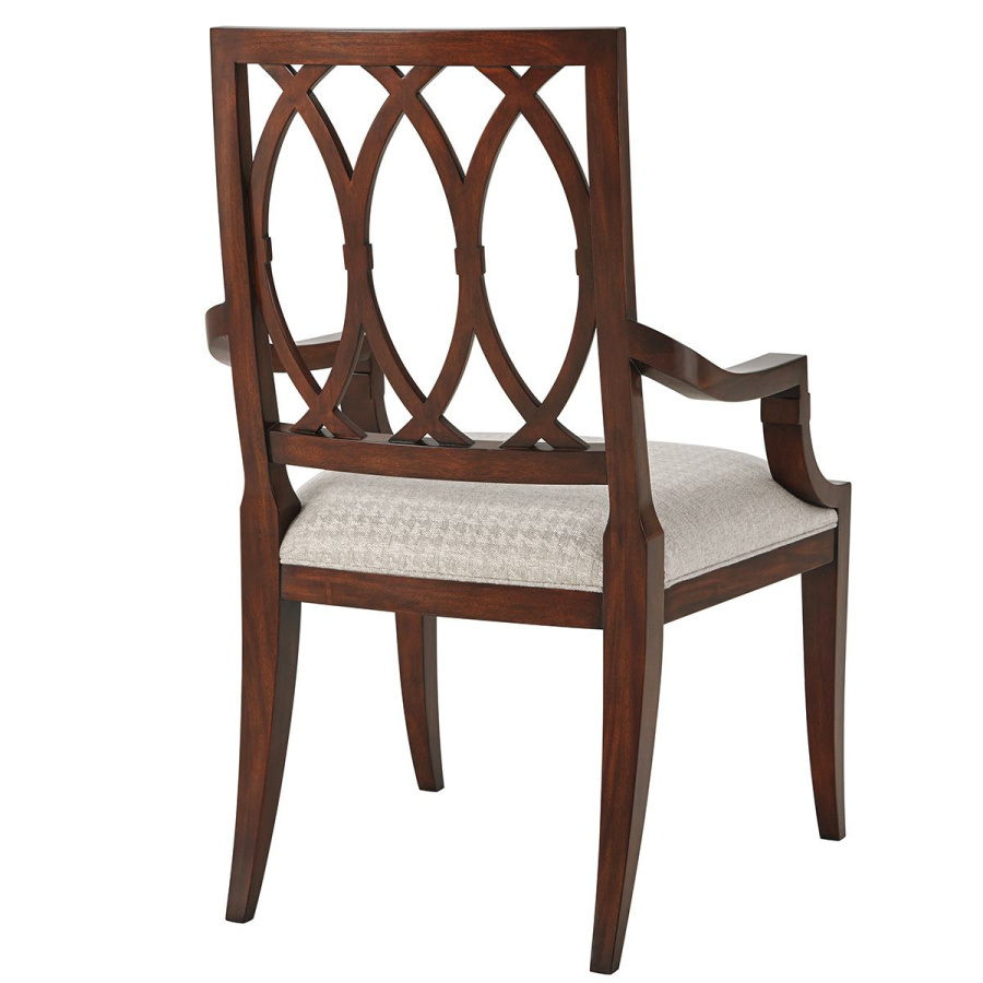 Photo Lady Emily's Invitation Chair (with armrests)