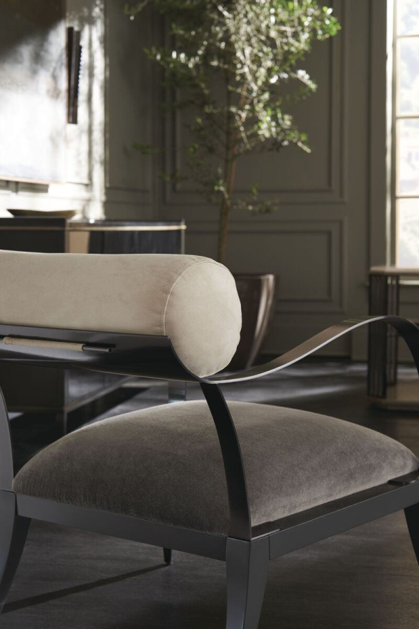 Photo Homage chair