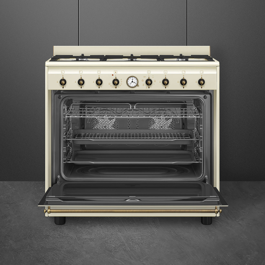 Photo Smeg CO96GMP9 Cooking Centre
