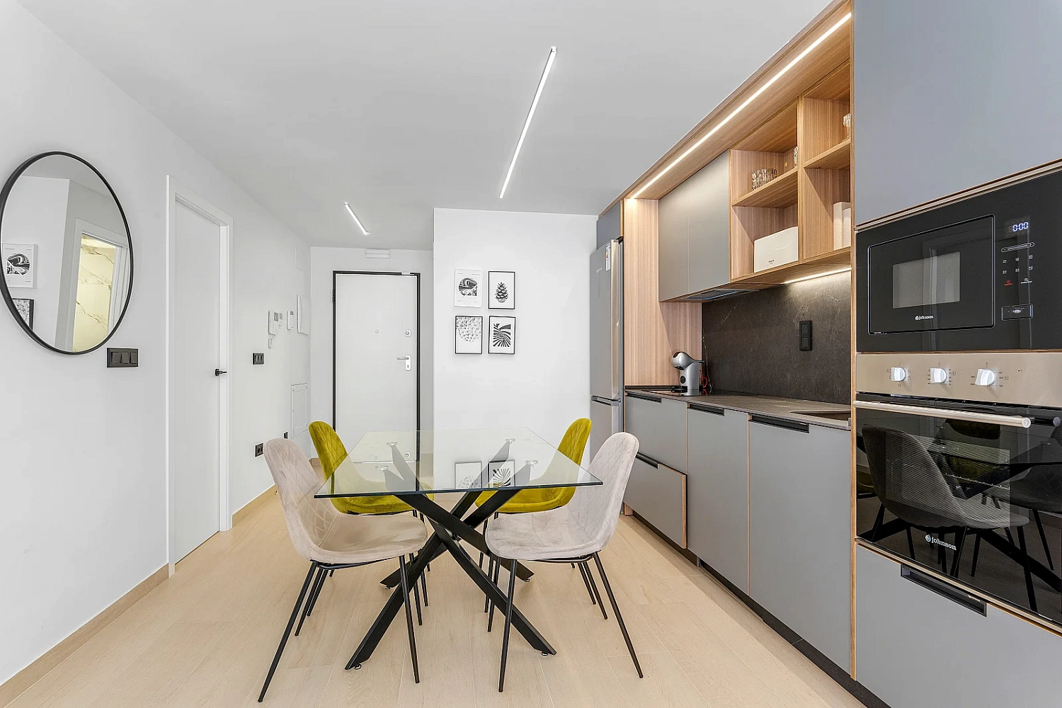 Apartment in a new building Modern apartments in Guardamar del Segura with a communal pool